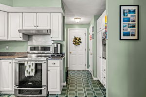4 Mulberry St, Groveland, MA 01834, USA Photo 51