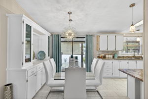 Dining Room 2 of 3