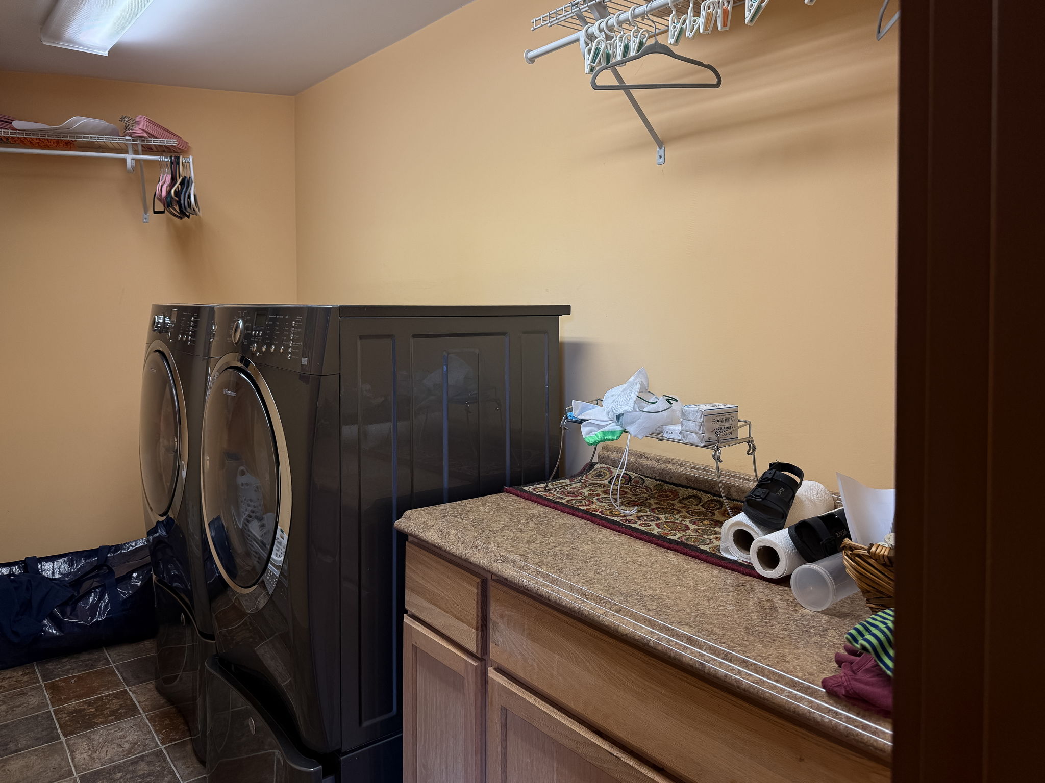  Photo 46