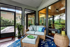 Screened-in Porch
