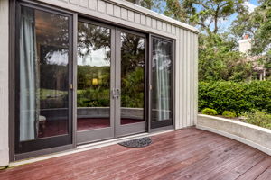 Screened-in Porch