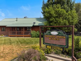 green grass/natural spaces, remove vrbo sign addition