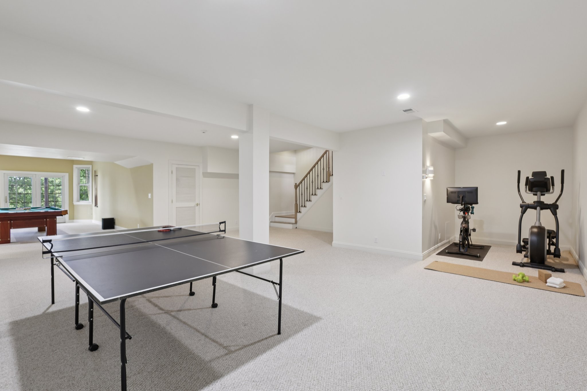 Point View-S3008-061.jpg