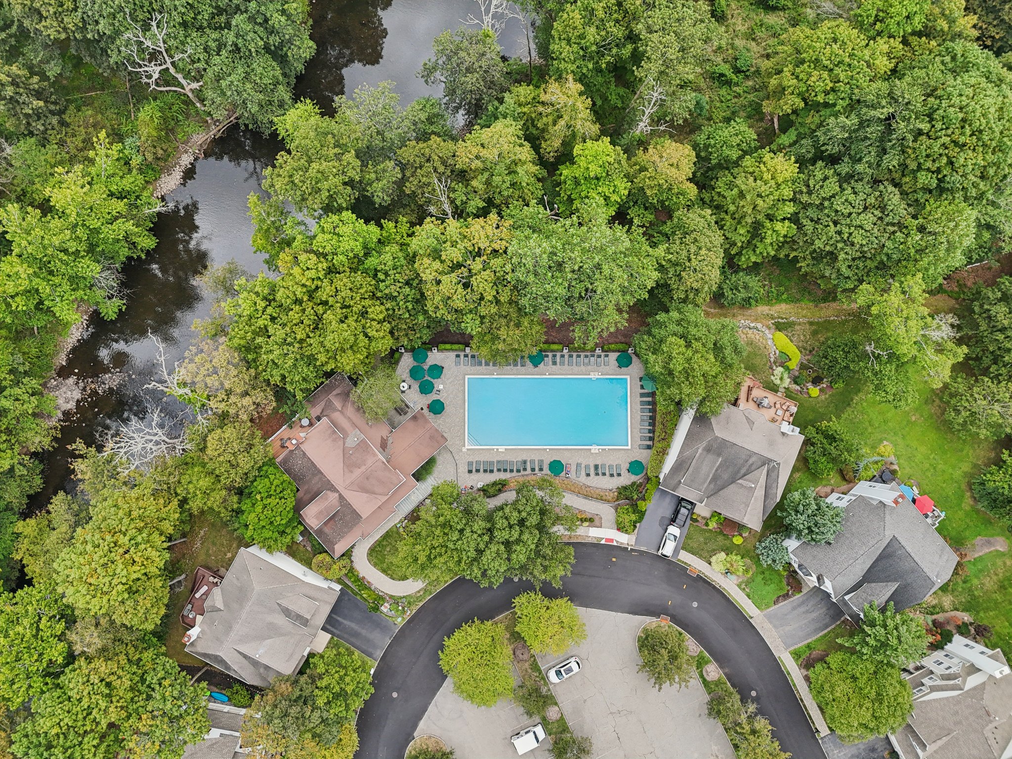 Point View-S3008-091.jpg