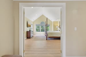 Point View-S3008-033.jpg