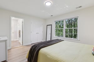 Point View-S3008-054.jpg