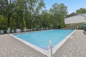 Point View-S3008-077.jpg