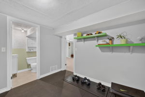  Photo 39