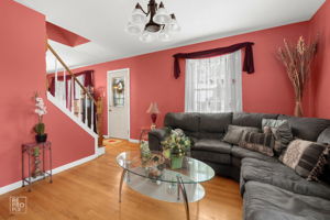 4 Ridge Rd, Lemont, IL 60439_002