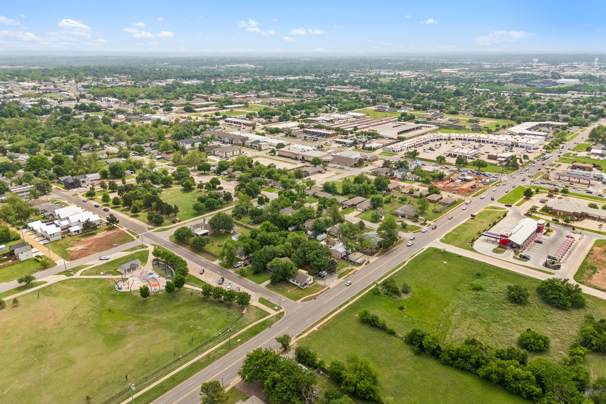 W Main St _ S Kelly Ave_055.jpg