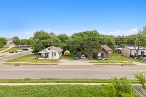 W Main St _ S Kelly Ave_041.jpg