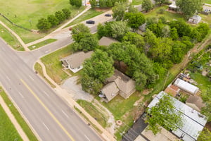 W Main St _ S Kelly Ave_046.jpg