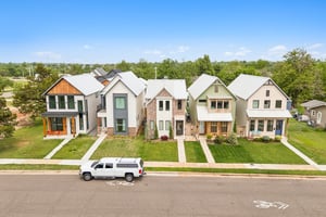 W Main St _ S Kelly Ave_064.jpg