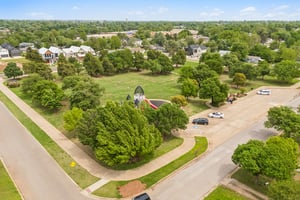W Main St _ S Kelly Ave_082.jpg