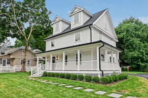100