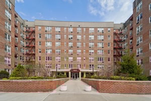 Sadore Ln 7F-S0204-001.jpg