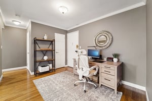 Sadore Ln 7F-S0204-017.jpg