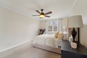 Sadore Ln 7F-S0204-027.jpg