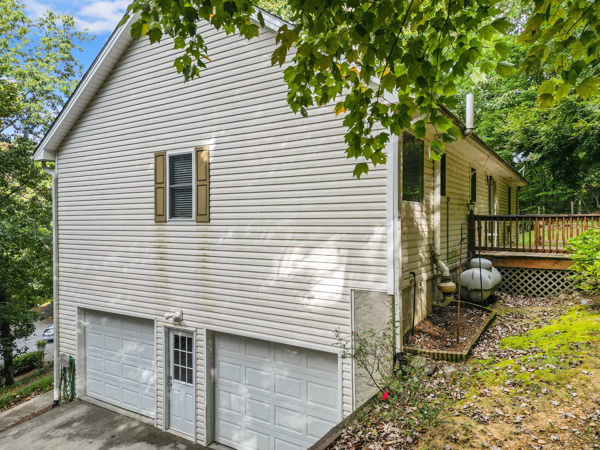 4 Spicewood Ct, Flat Rock, NC 28731, USA Photo 56