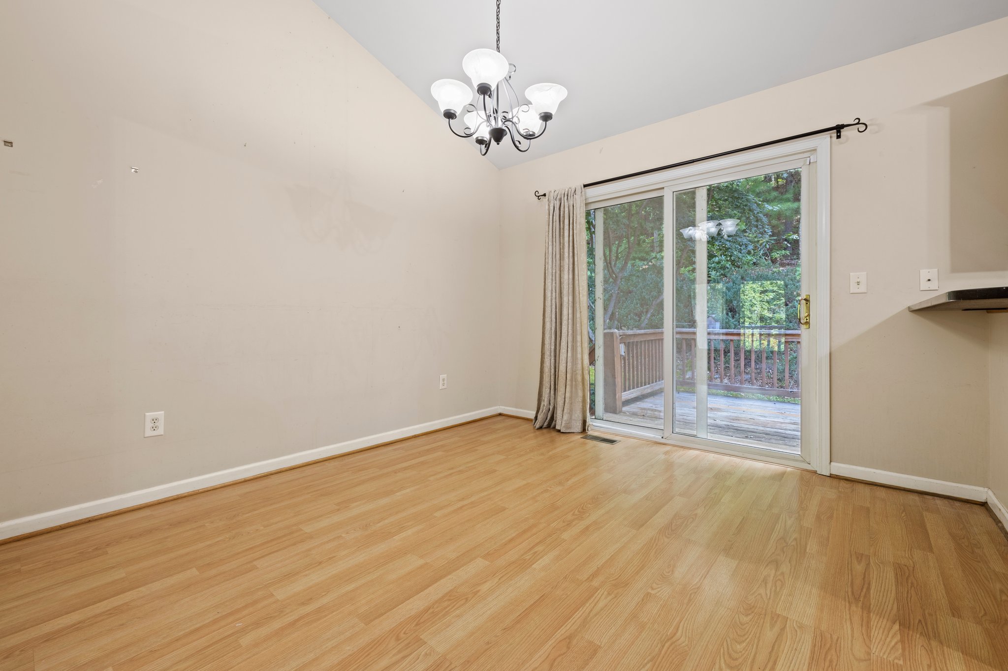 4 Spicewood Ct, Flat Rock, NC 28731, USA Photo 14