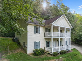 4 Spicewood Ct, Flat Rock, NC 28731, USA Photo 49