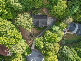 4 Spicewood Ct, Flat Rock, NC 28731, USA Photo 1