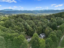 4 Spicewood Ct, Flat Rock, NC 28731, USA Photo 61