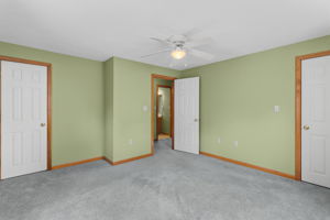  Photo 49