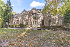 4 Sugarloaf Pl