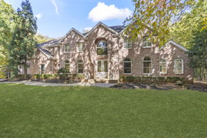 4 Sugarloaf Pl