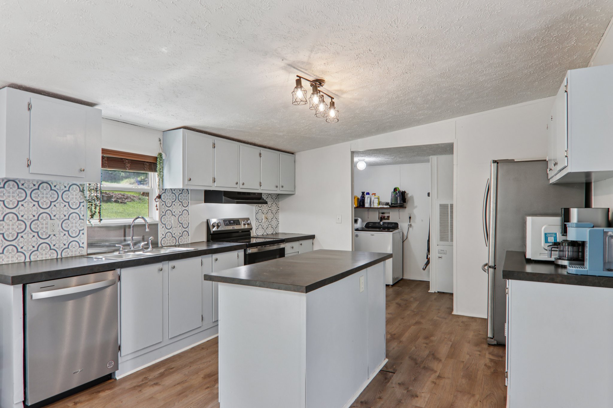 Sweet Birch Dr-S1109-023.jpg