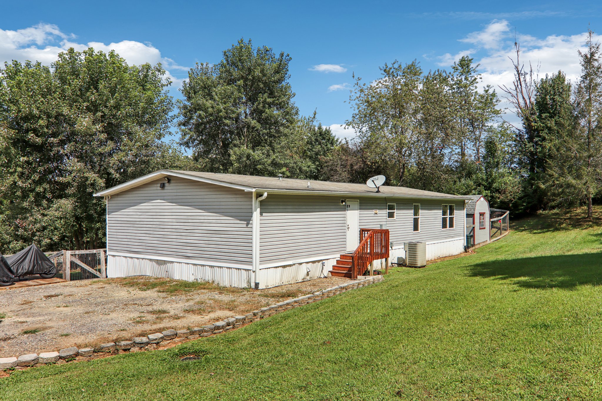 Sweet Birch Dr-S1109-045.jpg