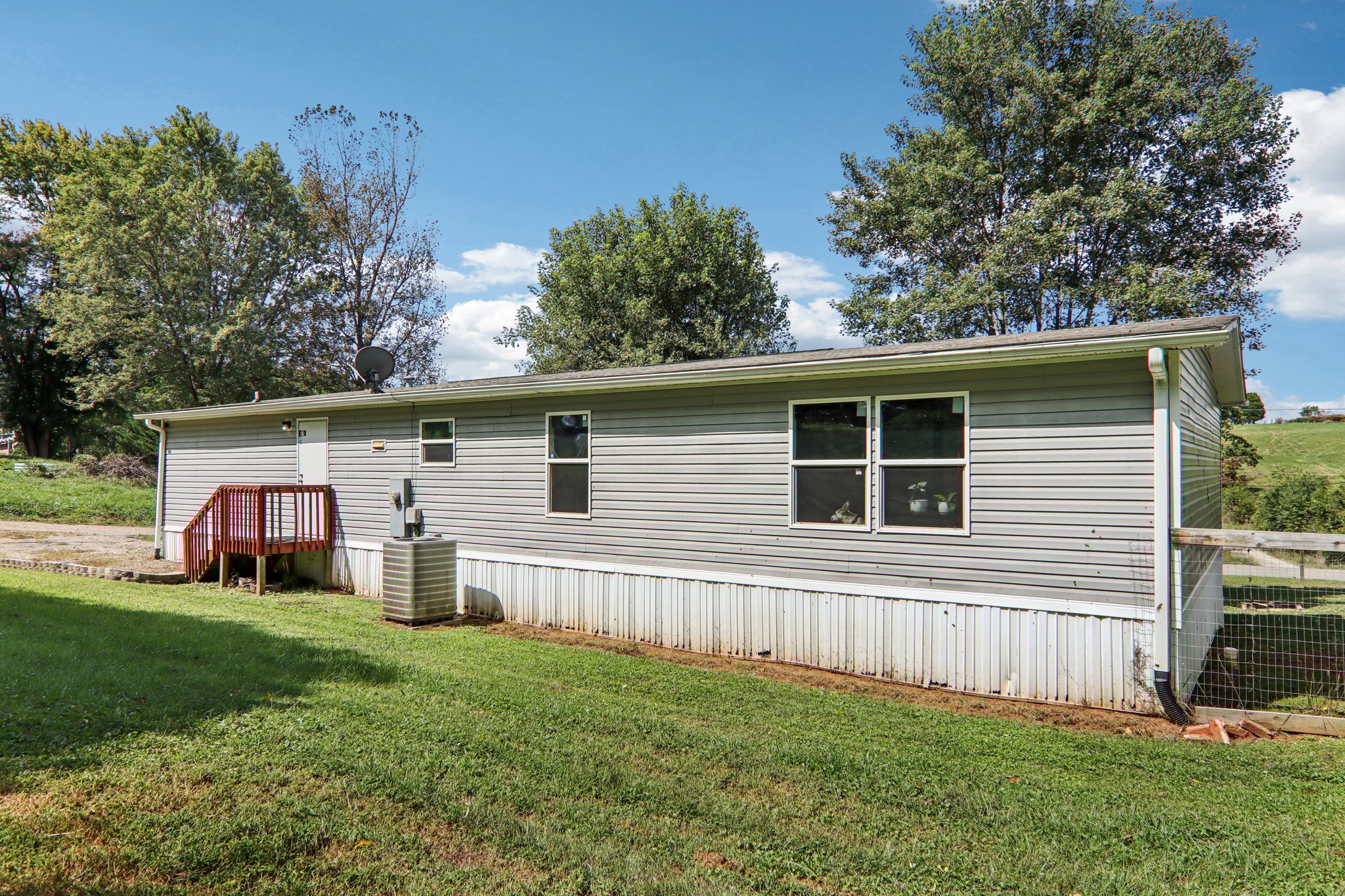 Sweet Birch Dr-S1109-049.jpg