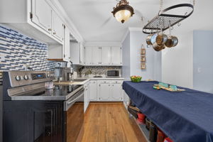 4 Treetop Ln, Gloucester, MA 01930, USA Photo 5