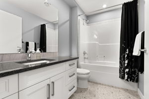  Photo 48