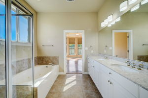 Yellow Tail Cove-053