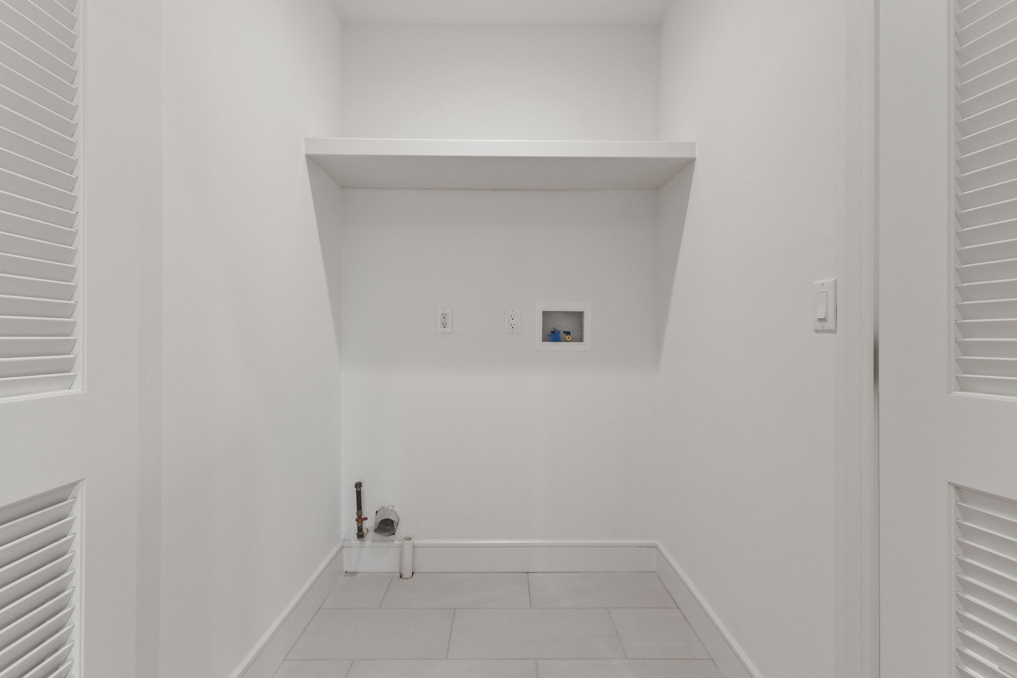  Photo 37