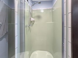  Photo 34