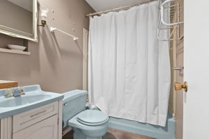 Bed 4 Bath