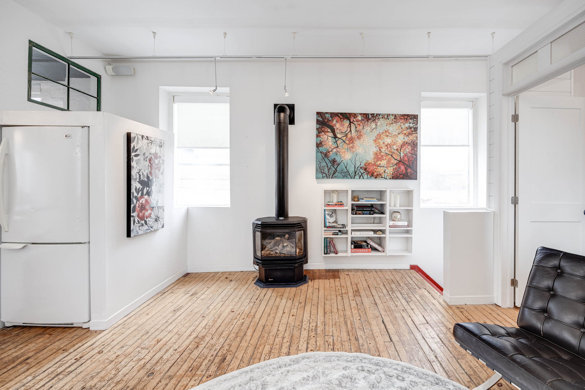40 Argyle St, Toronto, ON M6J 1N6, Canada Photo 7