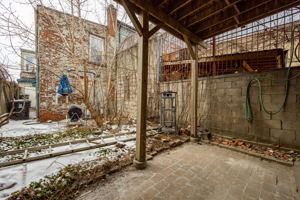 40 Argyle St, Toronto, ON M6J 1N6, Canada Photo 39