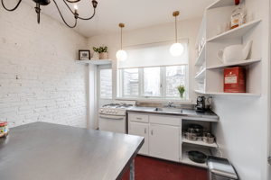 40 Argyle St, Toronto, ON M6J 1N6, Canada Photo 13