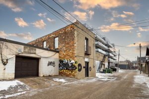 40 Argyle St, Toronto, ON M6J 1N6, Canada Photo 1