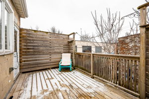 40 Argyle St, Toronto, ON M6J 1N6, Canada Photo 37