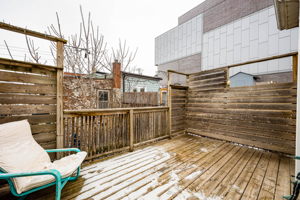 40 Argyle St, Toronto, ON M6J 1N6, Canada Photo 36