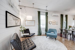 40 Argyle St, Toronto, ON M6J 1N6, Canada Photo 3