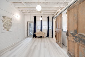 40 Argyle St, Toronto, ON M6J 1N6, Canada Photo 26