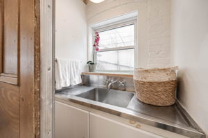 40 Argyle St, Toronto, ON M6J 1N6, Canada Photo 23