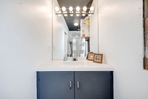 40 Argyle St, Toronto, ON M6J 1N6, Canada Photo 20