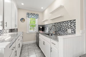 40 County St, Peabody, MA 01960, USA Photo 69